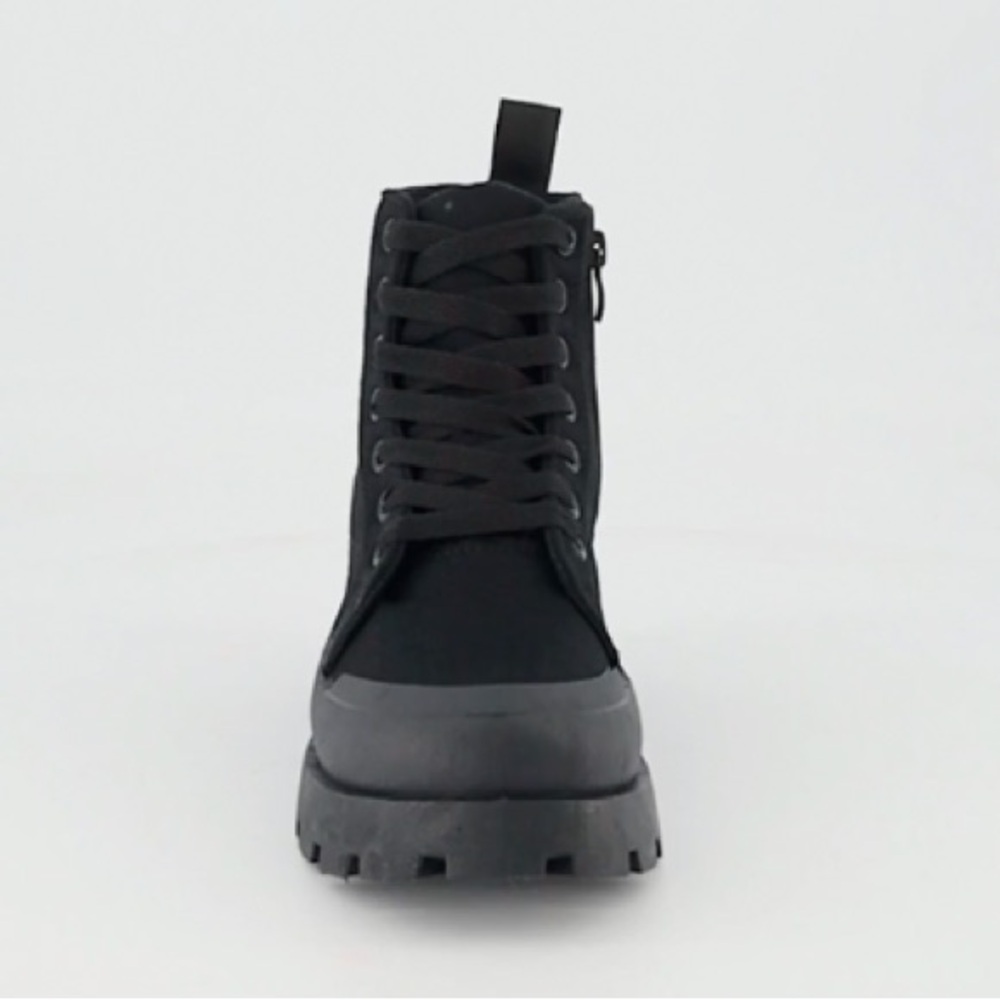 Women’s Black Combat Lace-Up Boots•12 - Picture 3 of 9
